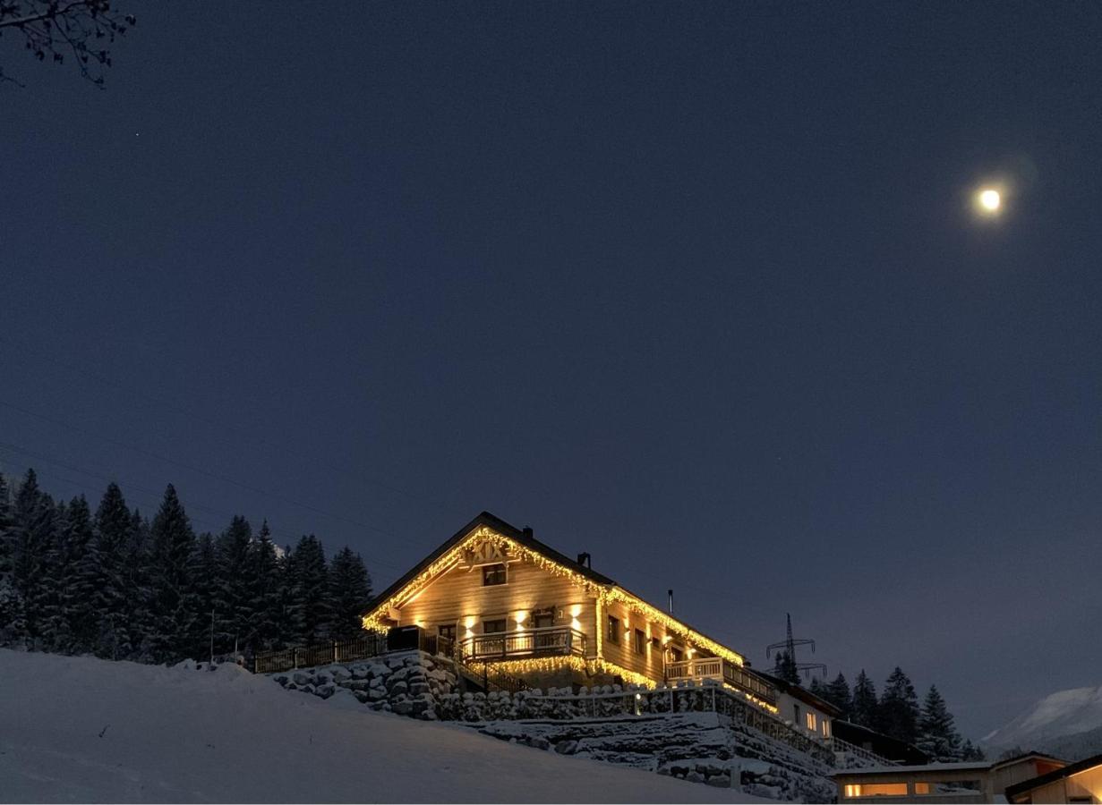 Alpenburg Luxury Apartments Wald am Arlberg Buitenkant foto