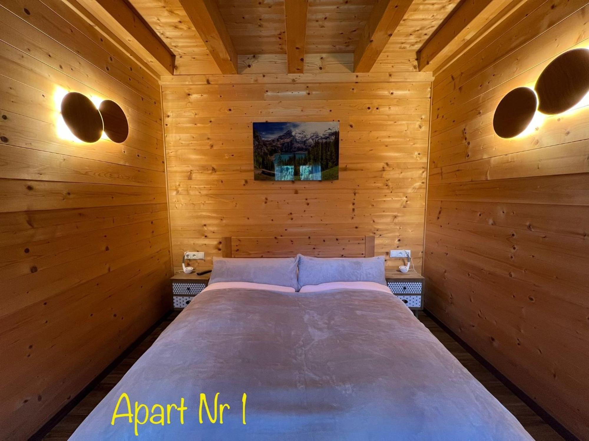 Alpenburg Luxury Apartments Wald am Arlberg Buitenkant foto