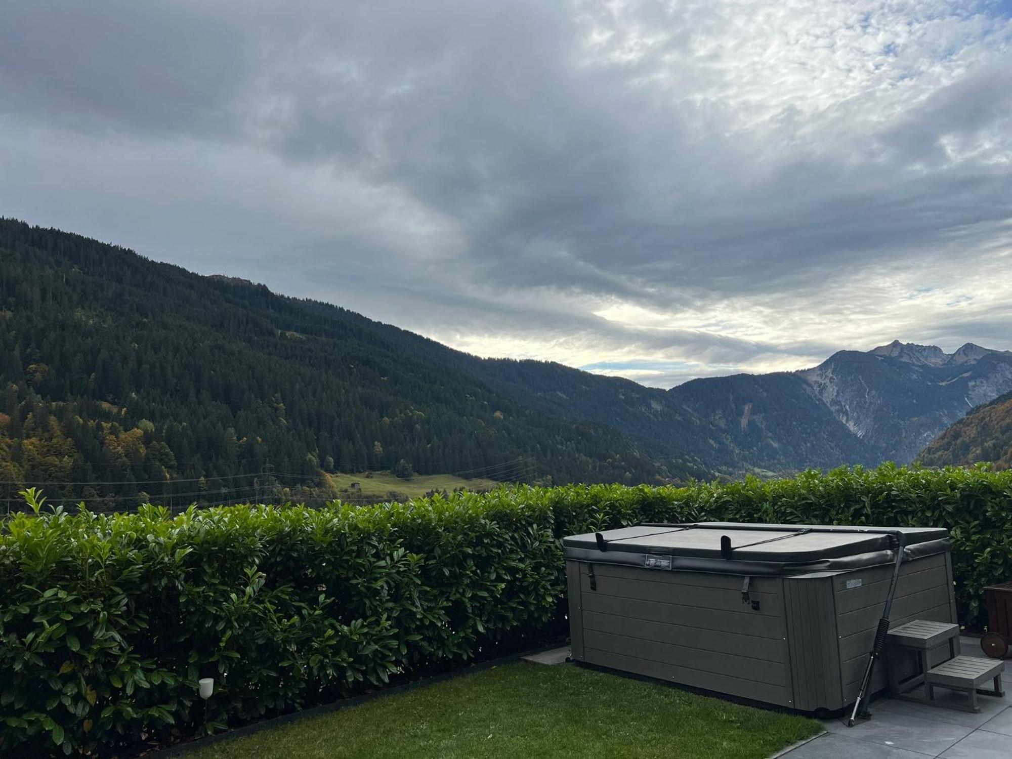 Alpenburg Luxury Apartments Wald am Arlberg Buitenkant foto