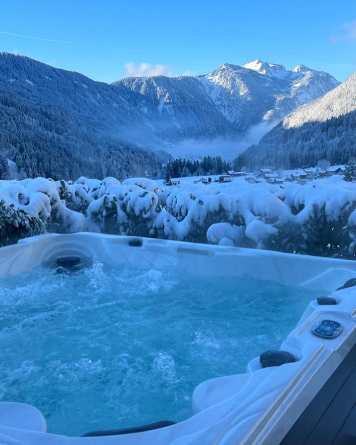 Alpenburg Luxury Apartments Wald am Arlberg Buitenkant foto