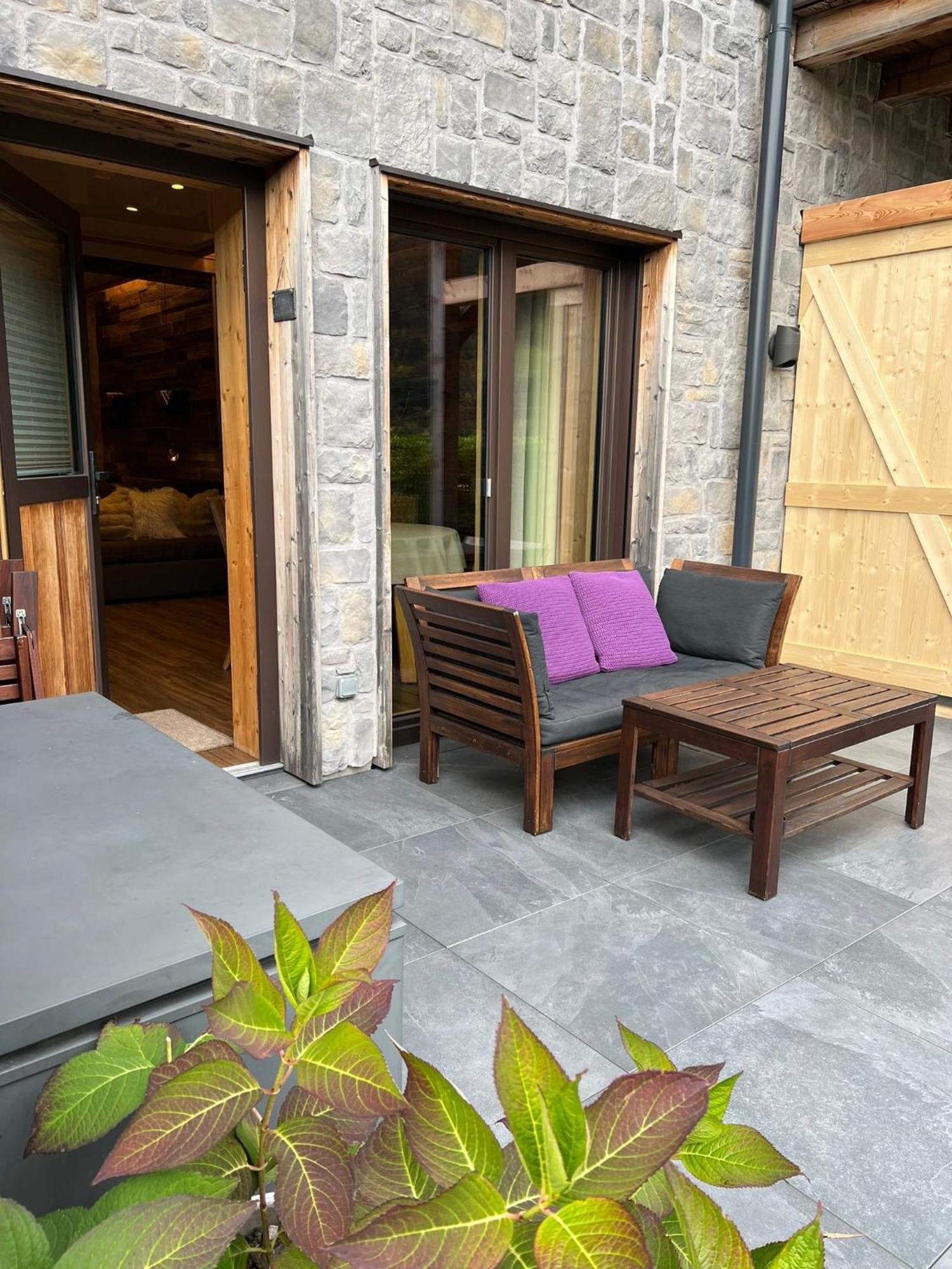 Alpenburg Luxury Apartments Wald am Arlberg Buitenkant foto